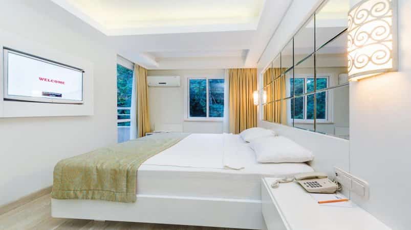 Doğa Manzaralı Premium Oda