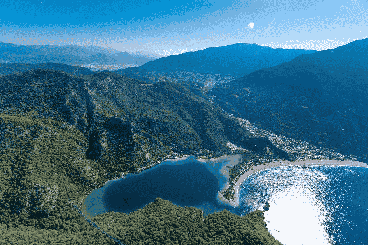 fethiye-oludeniz-mavi-lagun-helal-tatil-manzarasi