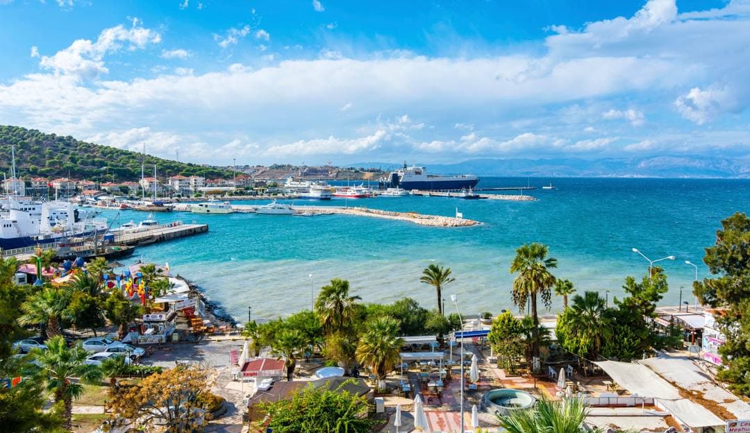 çeşme-marina-bolgesinde-alkolsuz-helal-restoran