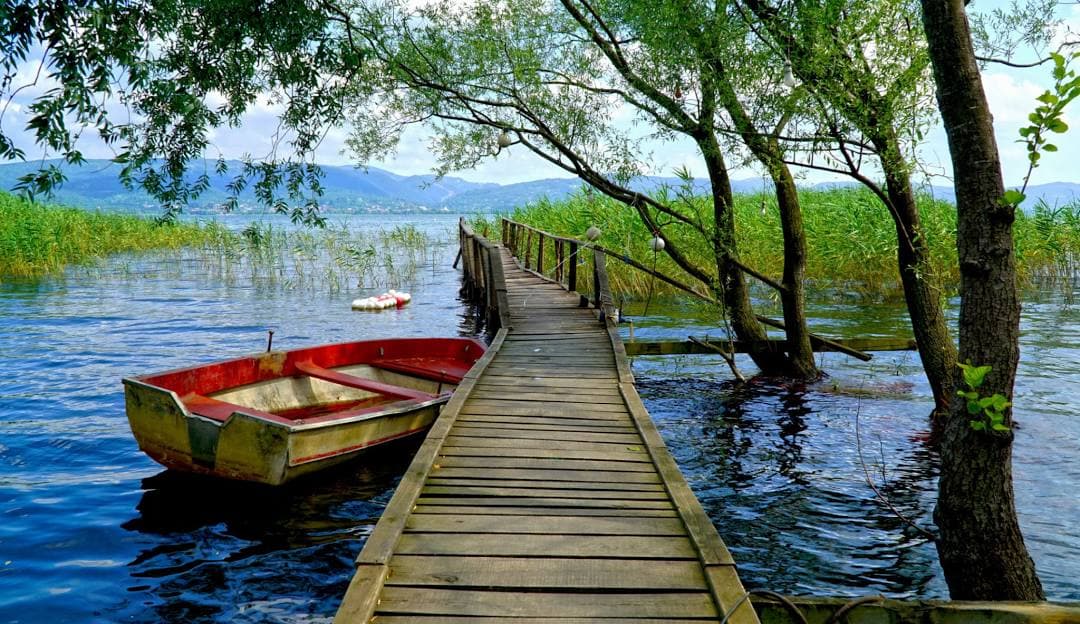 sapanca-golu-ve-kartepe-zirvesi-kolaj-goruntusu