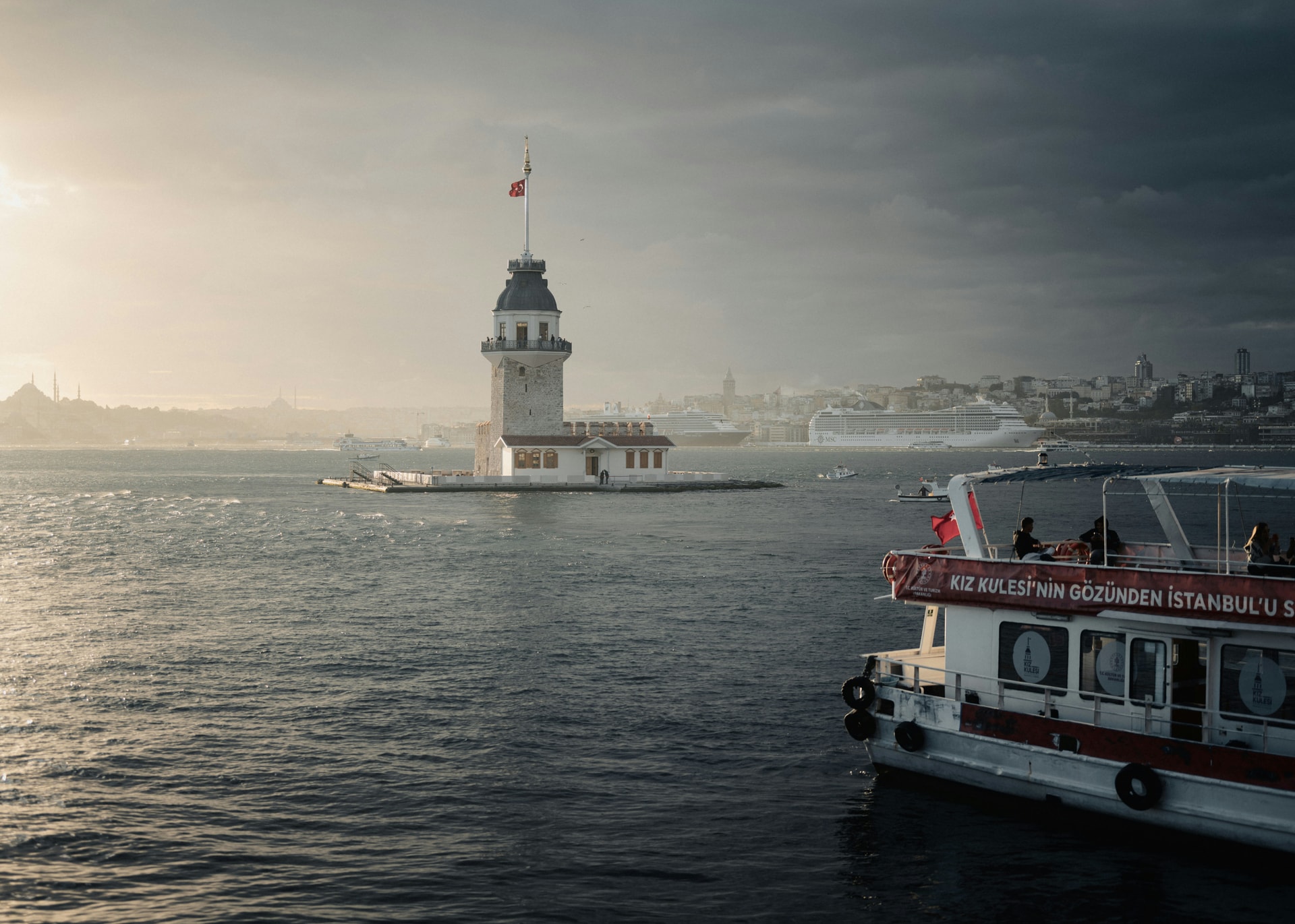 Istanbul Bosporus'nda Geburtstag Boot Organisation